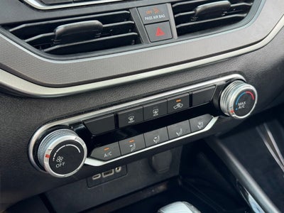 2024 Nissan Altima 2.5 SR FWD