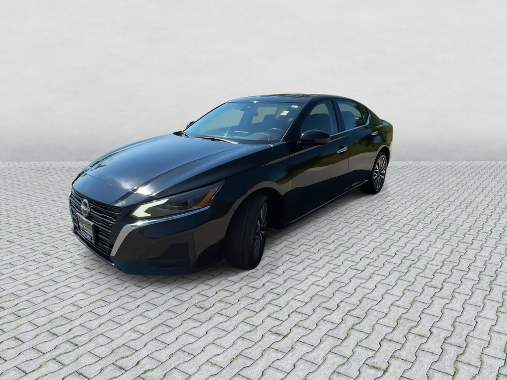 2023 Nissan Altima 2.5 SV FWD