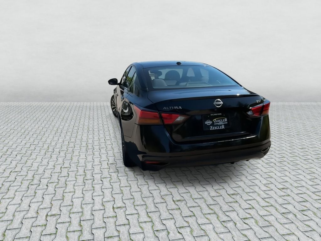 2023 Nissan Altima 2.5 SV FWD