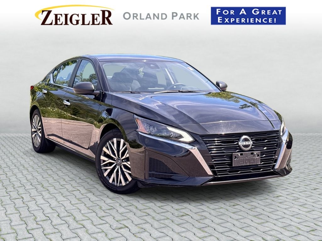 2024 Nissan Altima 2.5 SV FWD