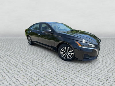 2024 Nissan Altima 2.5 SV FWD