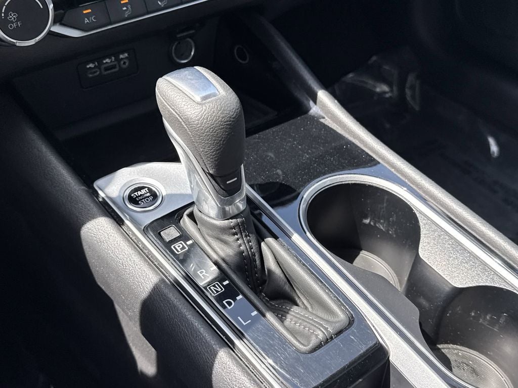 2024 Nissan Altima 2.5 SV FWD