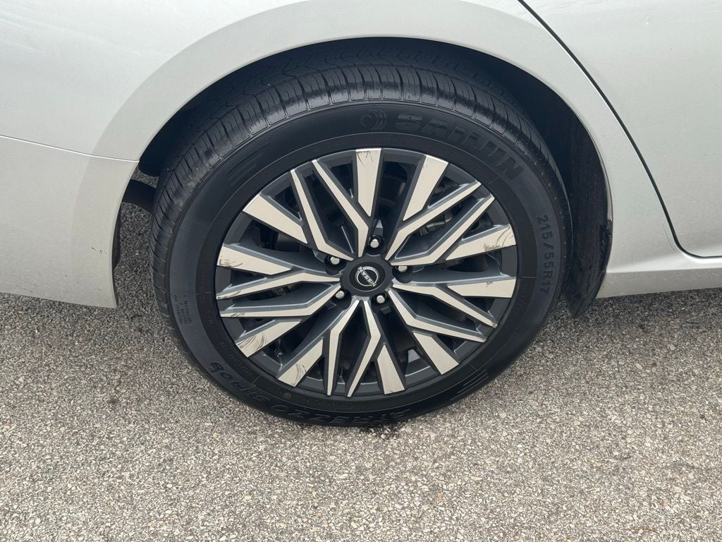 2024 Nissan Altima 2.5 SV AWD