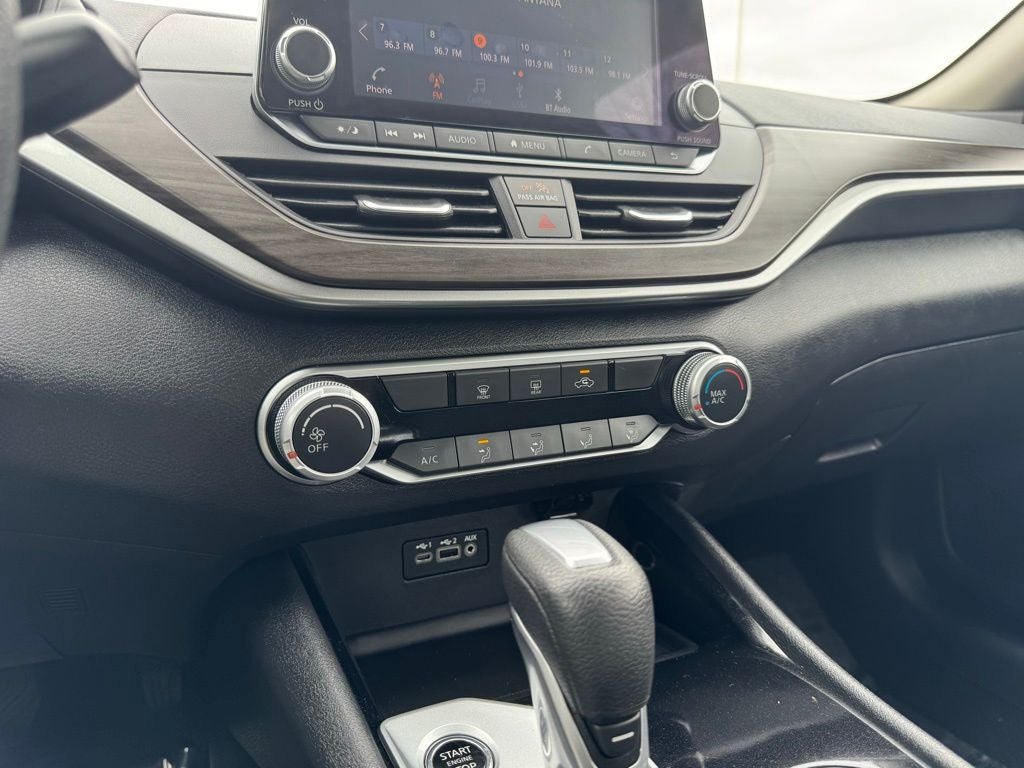 2024 Nissan Altima 2.5 SV AWD