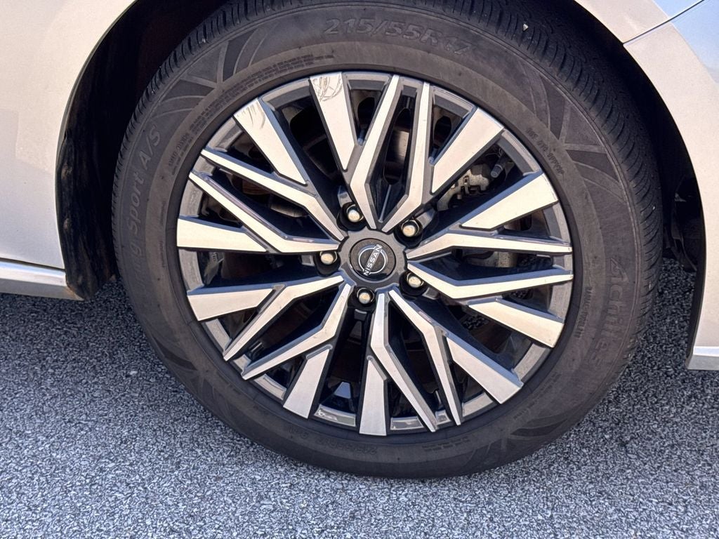 2023 Nissan Altima 2.5 SV AWD