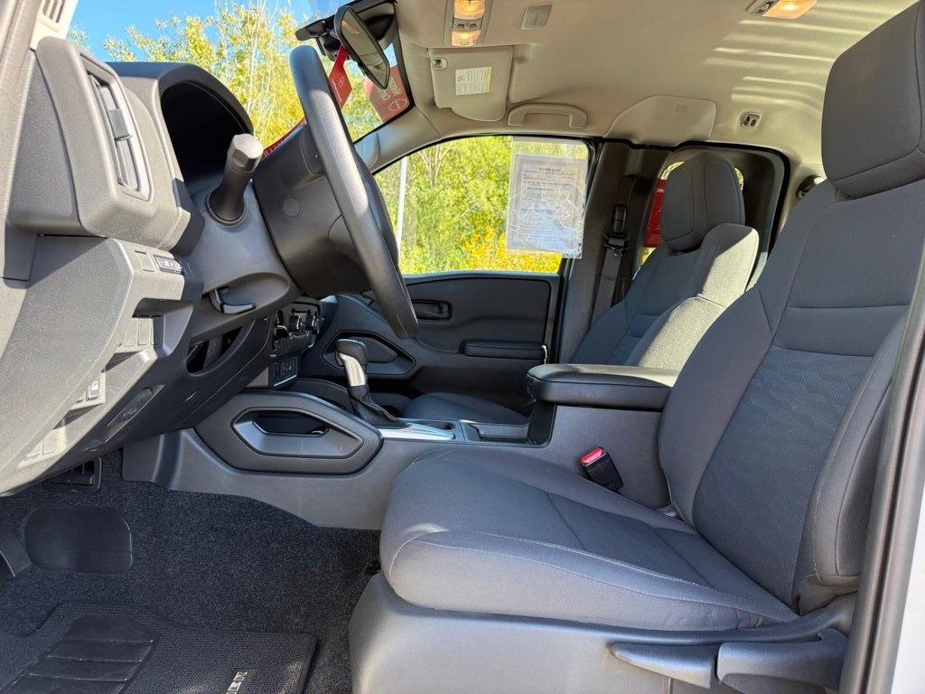 2025 Nissan Frontier S