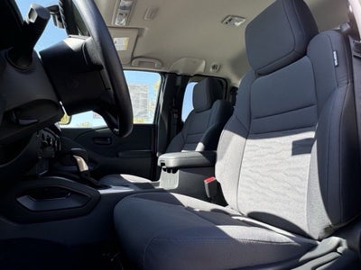 2025 Nissan Frontier S