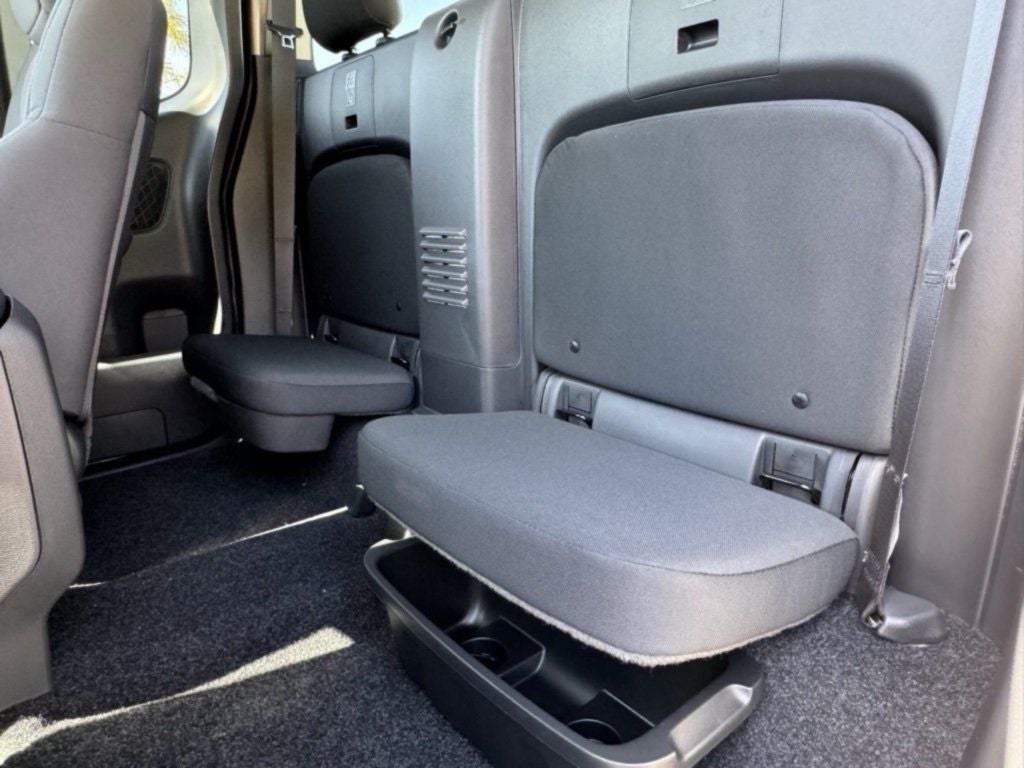 2025 Nissan Frontier S