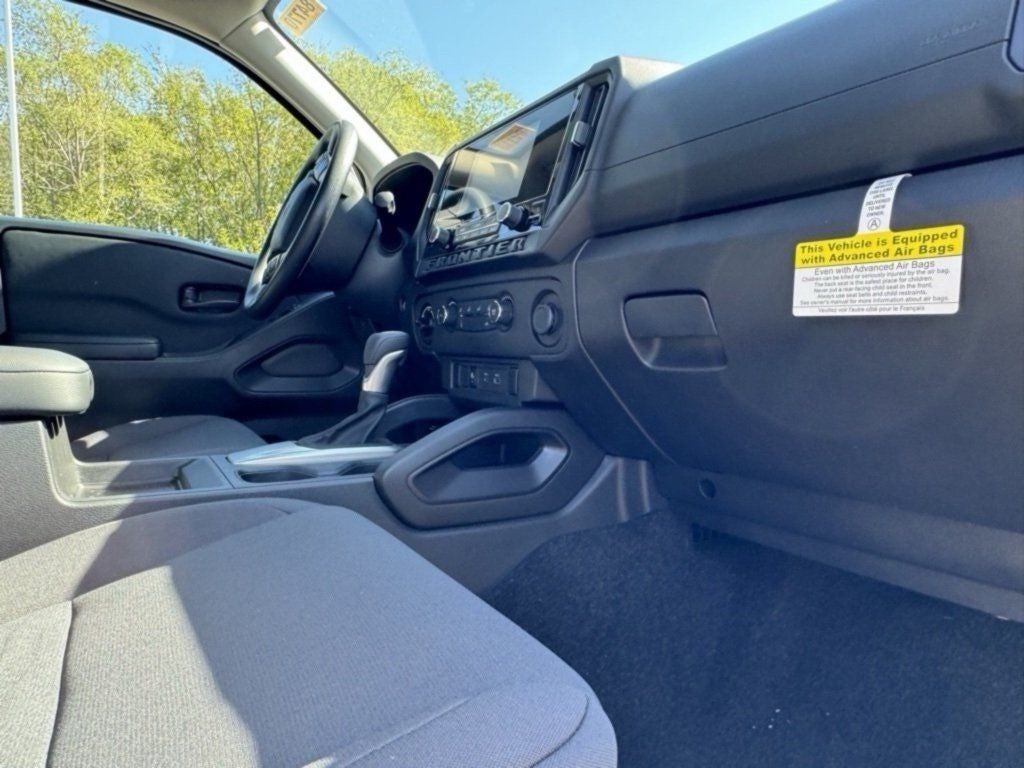 2025 Nissan Frontier S