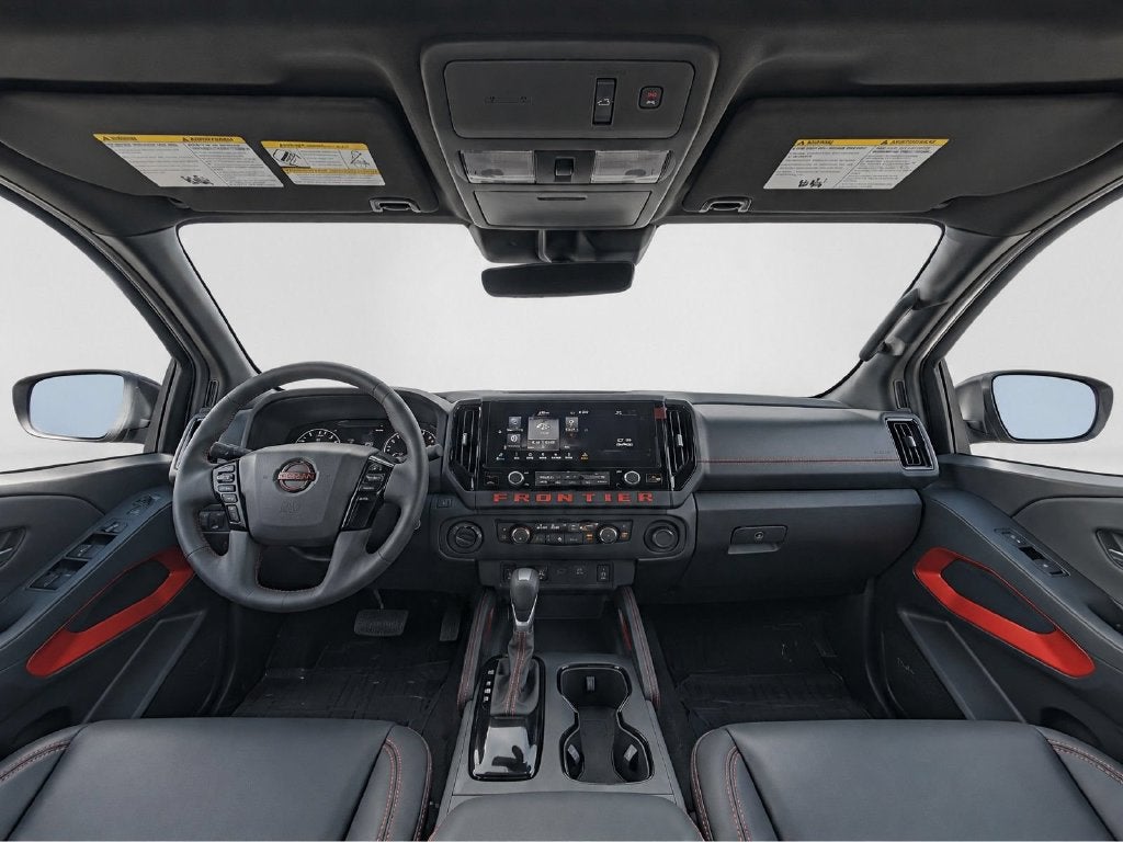 2025 Nissan Frontier PRO-4X 4WD