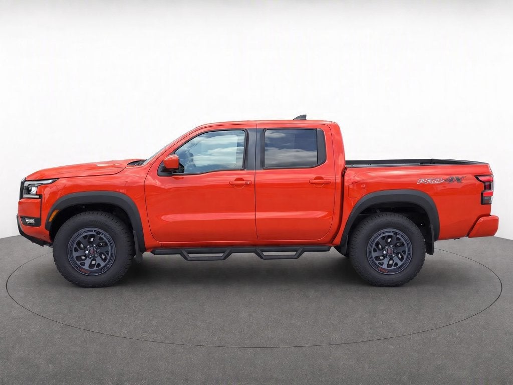 2025 Nissan Frontier PRO-4X 4WD