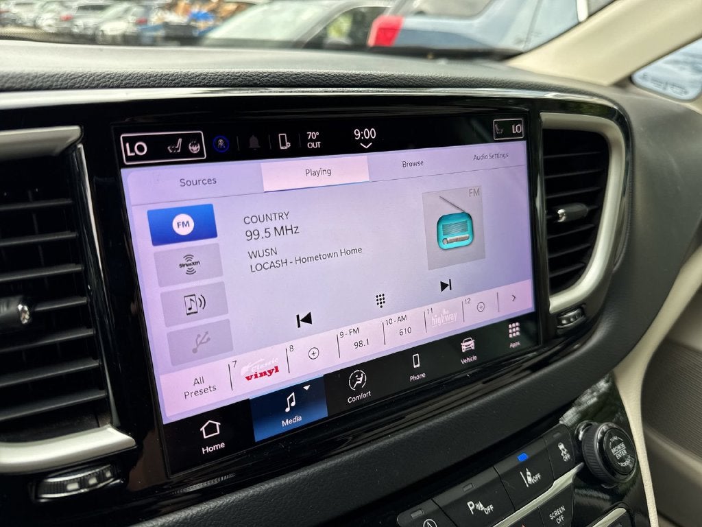 2021 Chrysler Pacifica Touring L