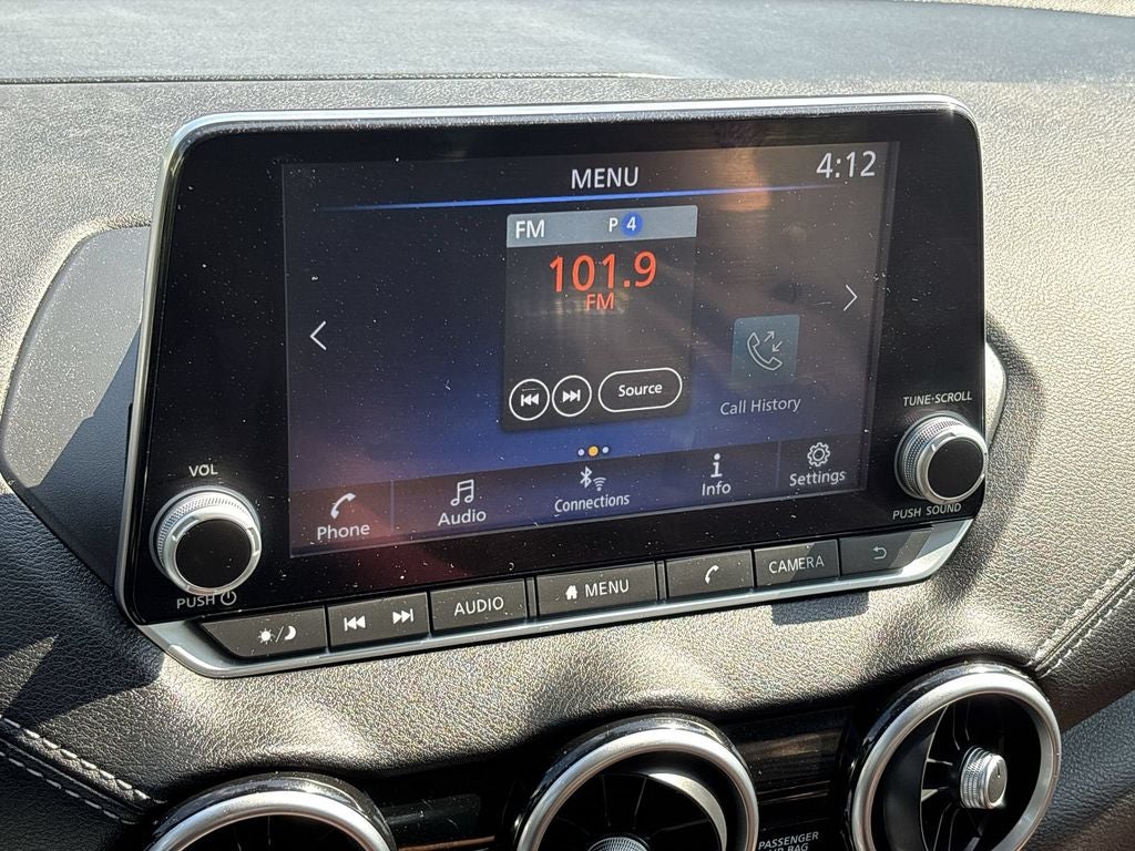 2024 Nissan Sentra SV FWD