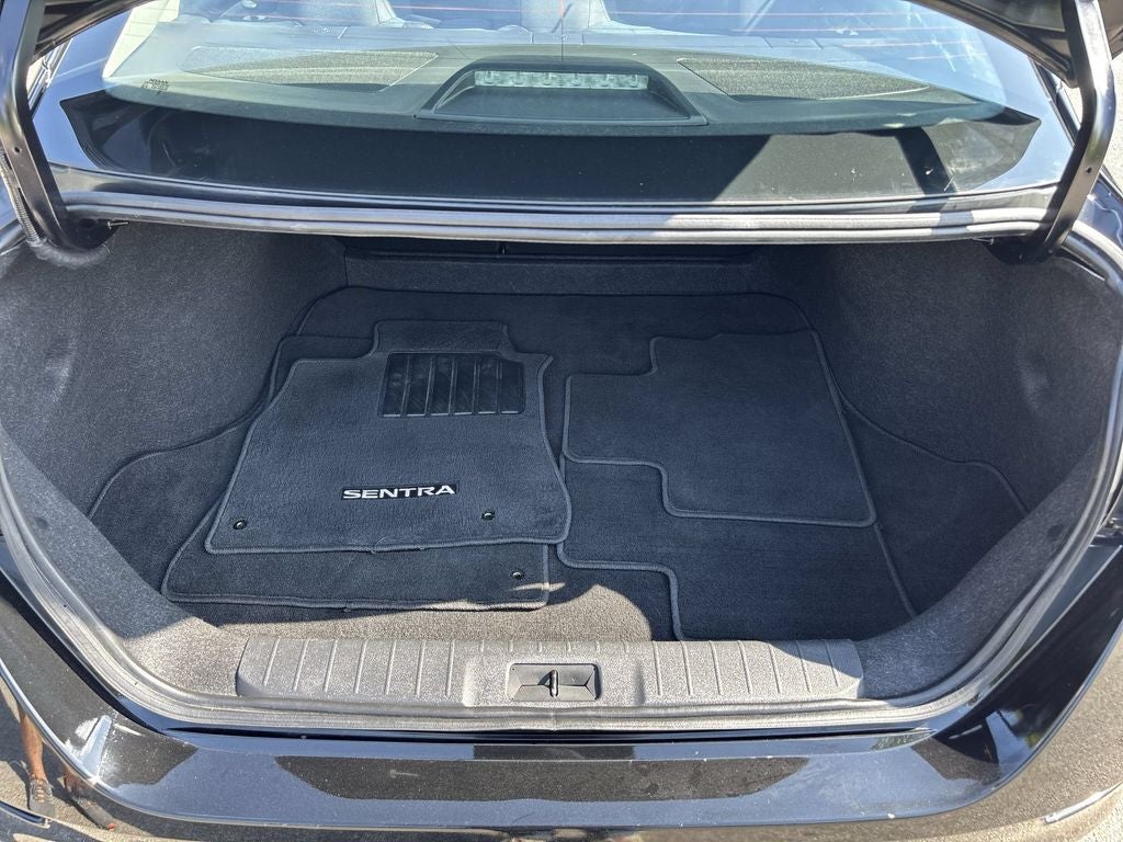 2024 Nissan Sentra SV FWD