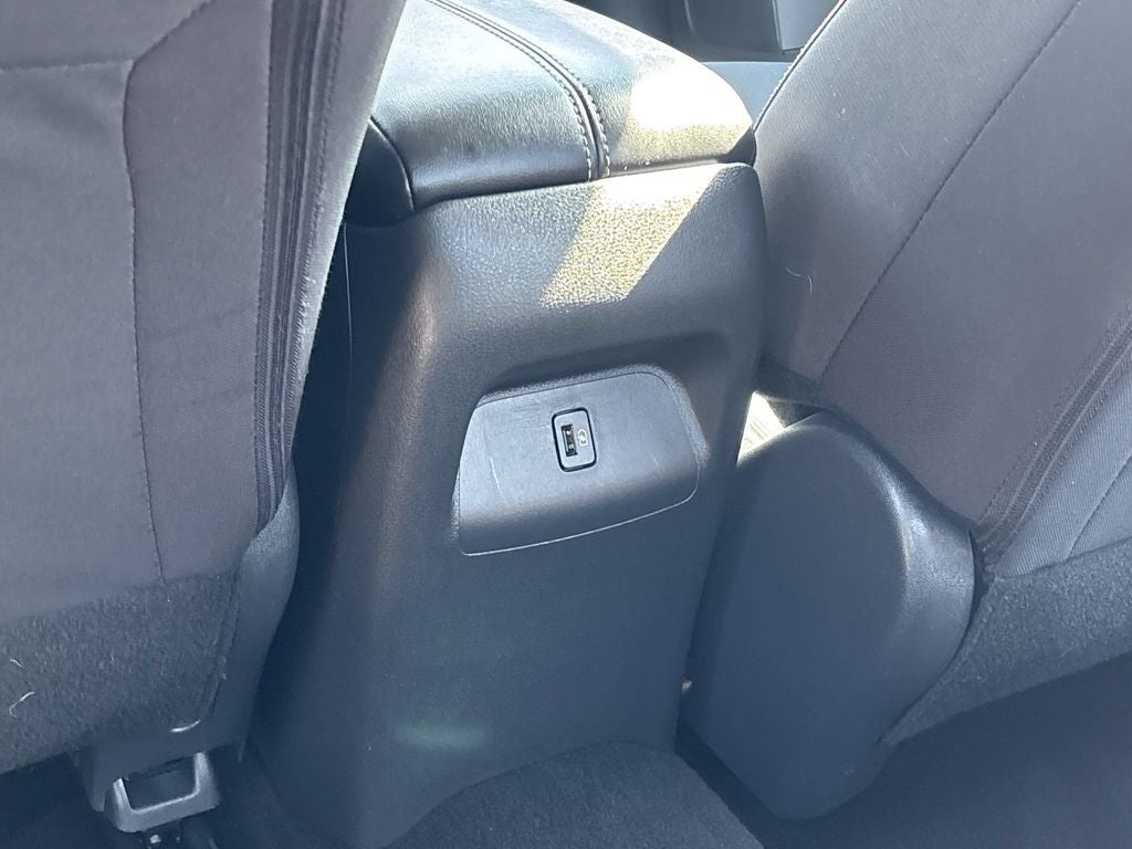 2024 Nissan Sentra SV FWD