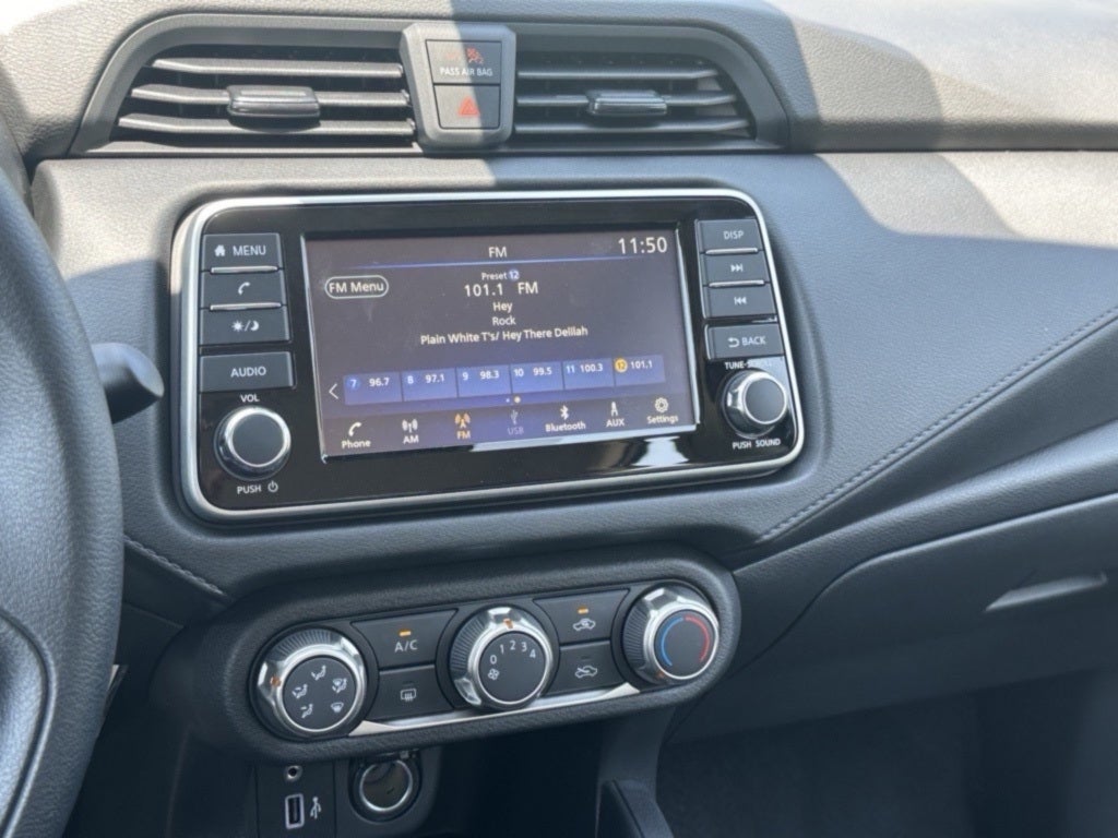 2025 Nissan Versa 1.6 S