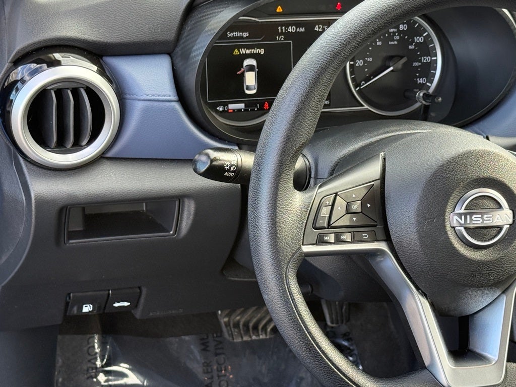 2023 Nissan Versa 1.6 SV