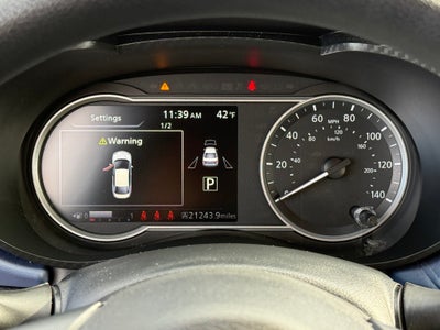 2023 Nissan Versa 1.6 SV