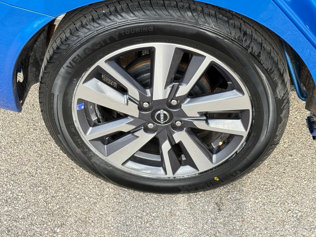 2023 Nissan Versa 1.6 SV