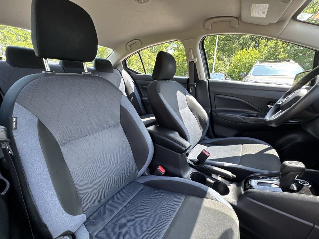 2024 Nissan Versa 1.6 SV FWD