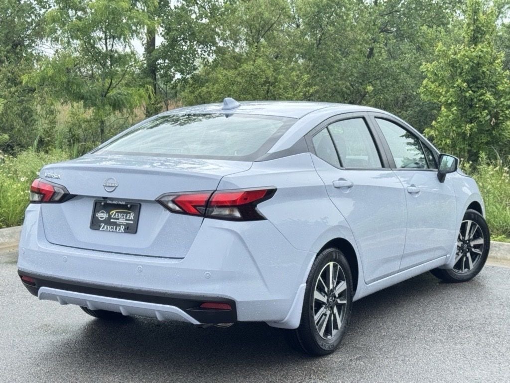 2025 Nissan Versa 1.6 SV