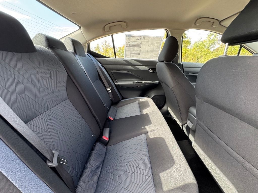 2025 Nissan Versa 1.6 SV