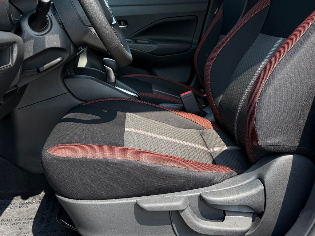 2025 Nissan Versa 1.6 SR FWD