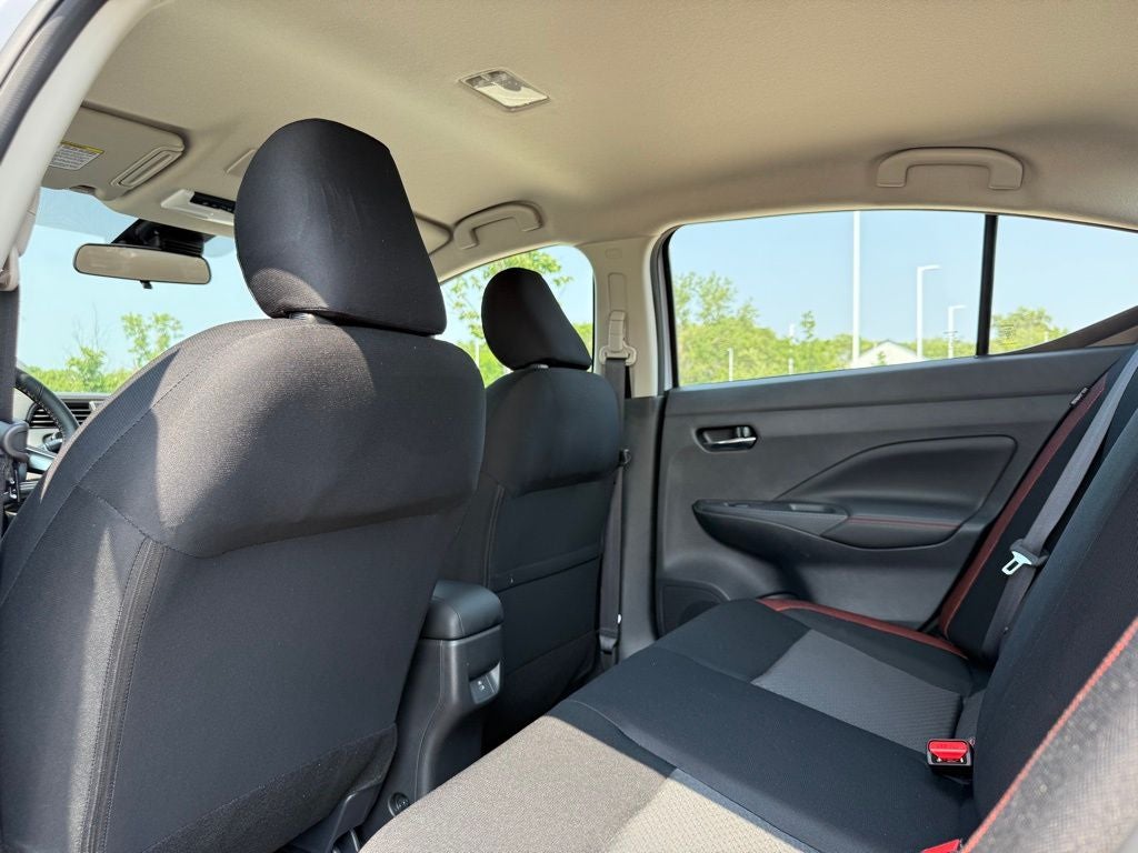 2025 Nissan Versa 1.6 SR FWD