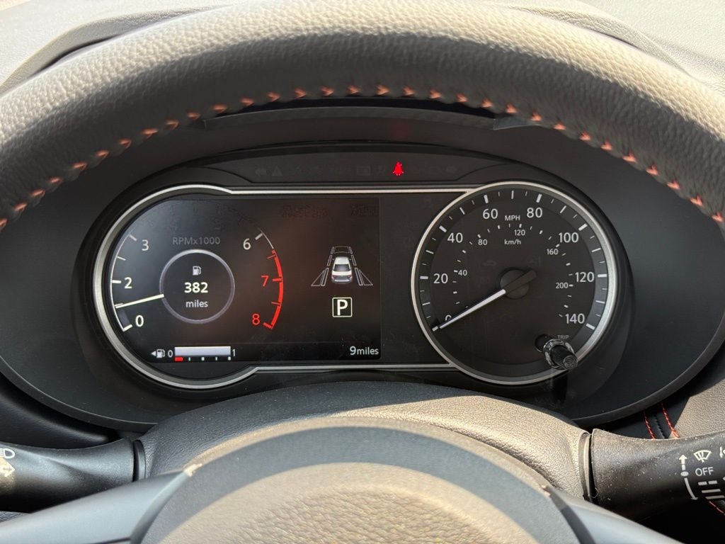 2025 Nissan Versa 1.6 SR FWD