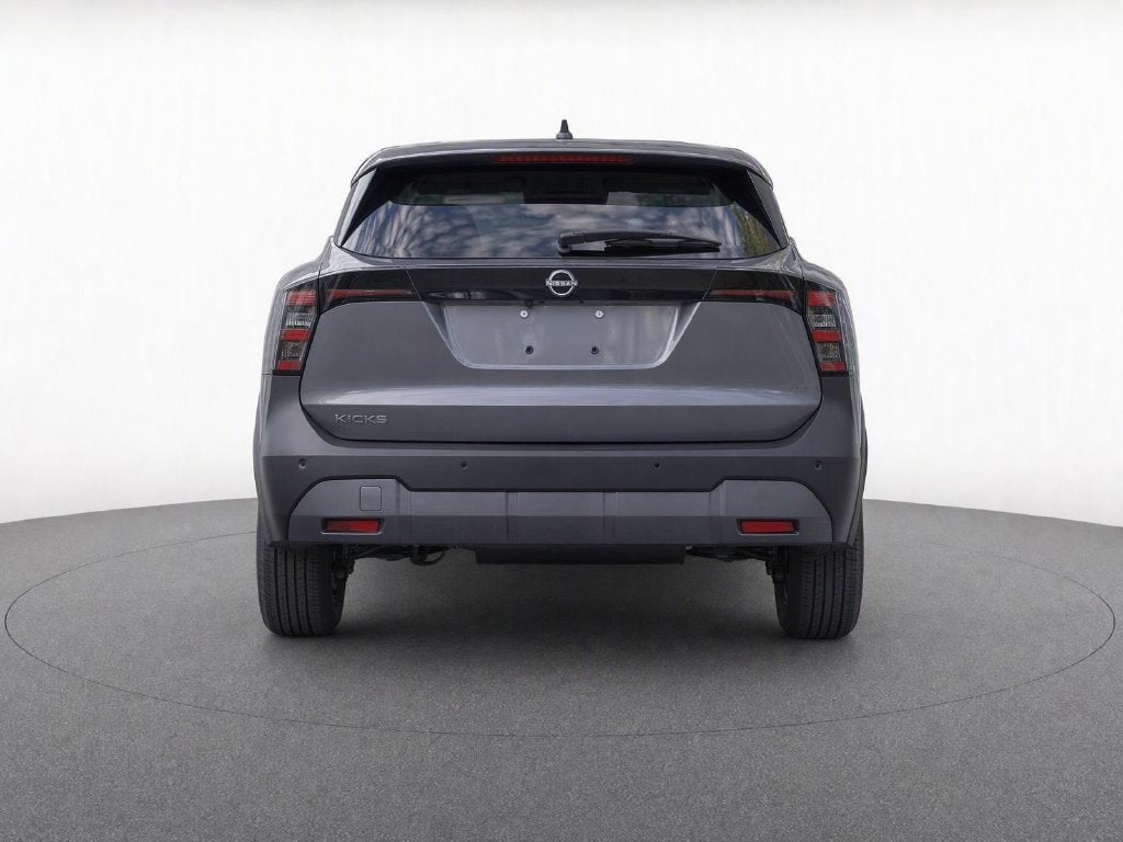 2025 Nissan Kicks S FWD