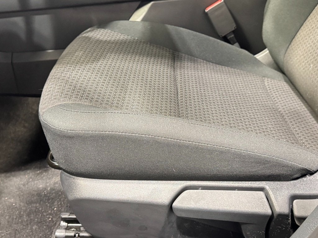 2025 Nissan Kicks S AWD