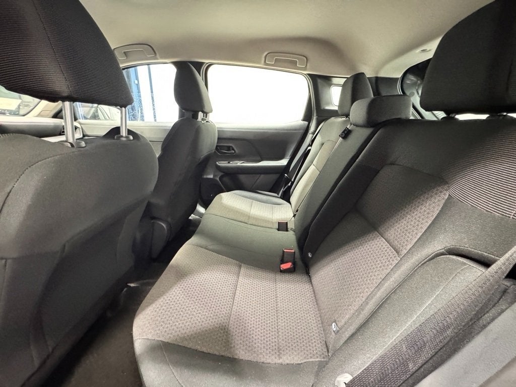 2025 Nissan Kicks S AWD