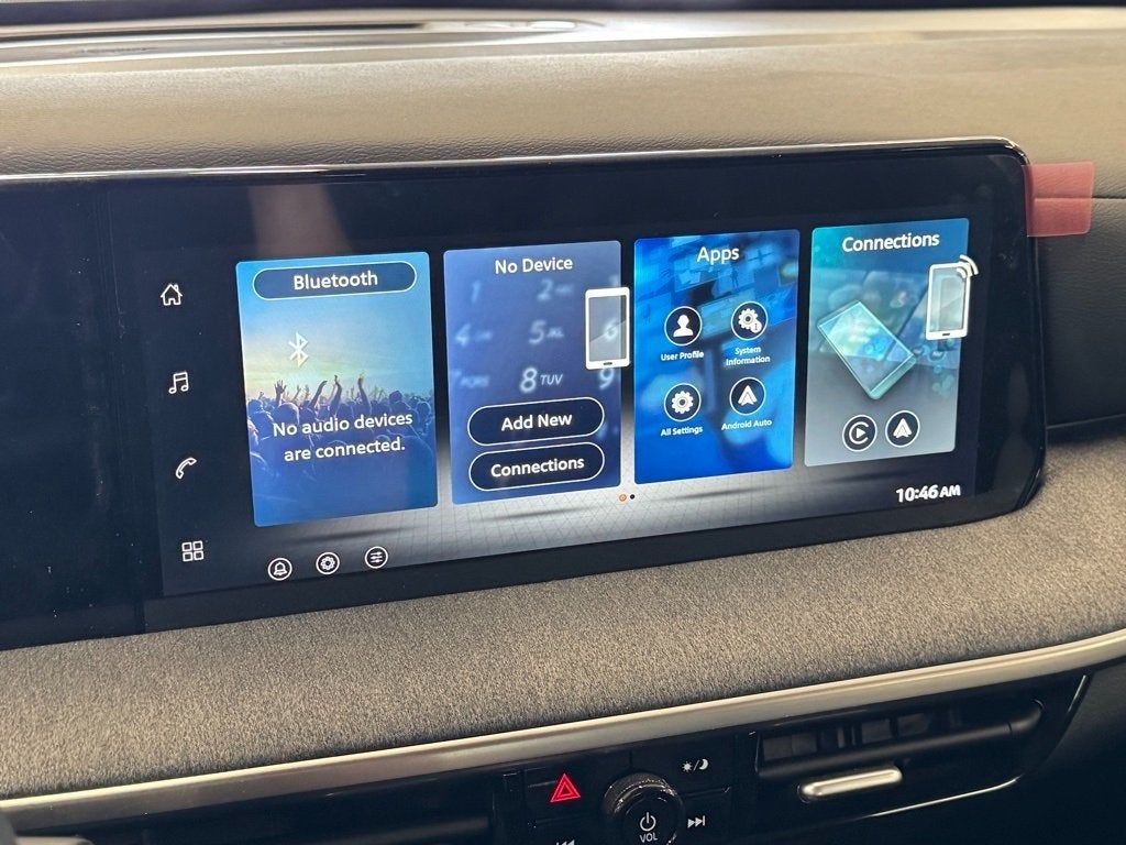 2025 Nissan Kicks S AWD