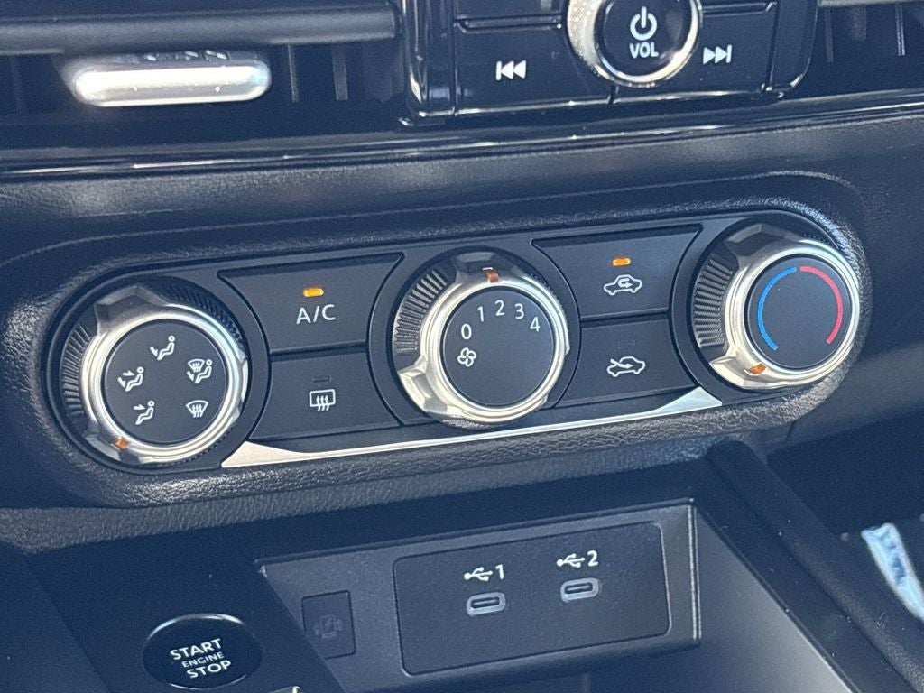 2025 Nissan Kicks SV AWD