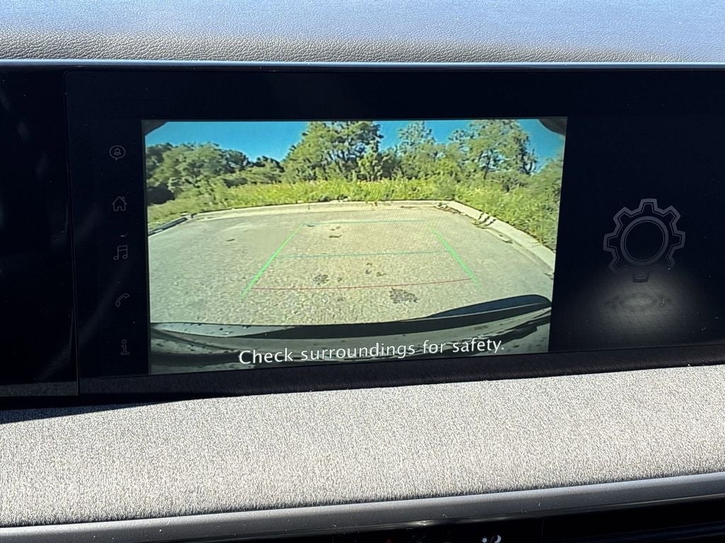 2025 Nissan Kicks SV AWD