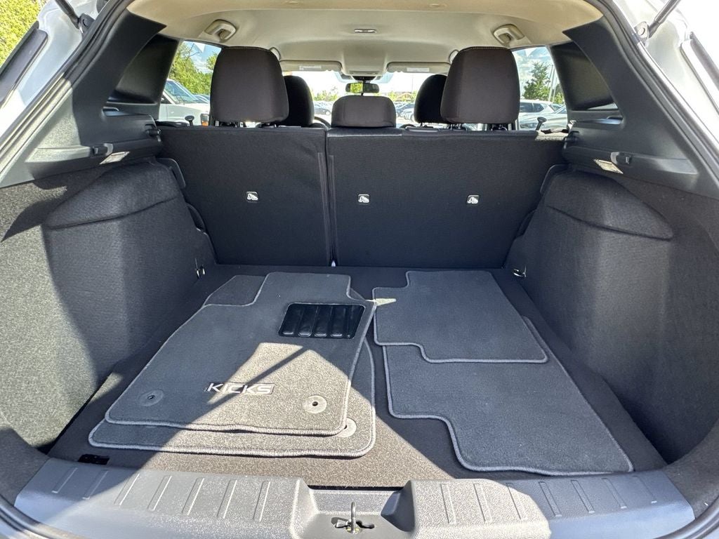 2025 Nissan Kicks SV AWD