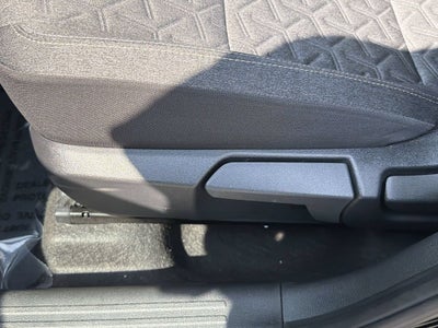 2025 Nissan Kicks SV AWD