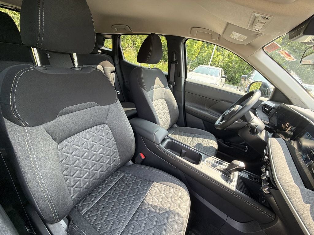 2025 Nissan Kicks SV AWD