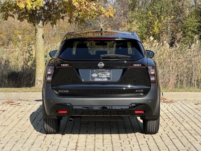 2025 Nissan Kicks SV