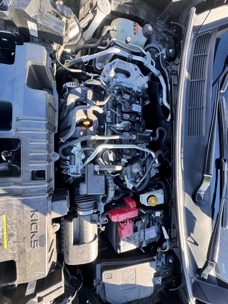 2025 Nissan Kicks SR AWD