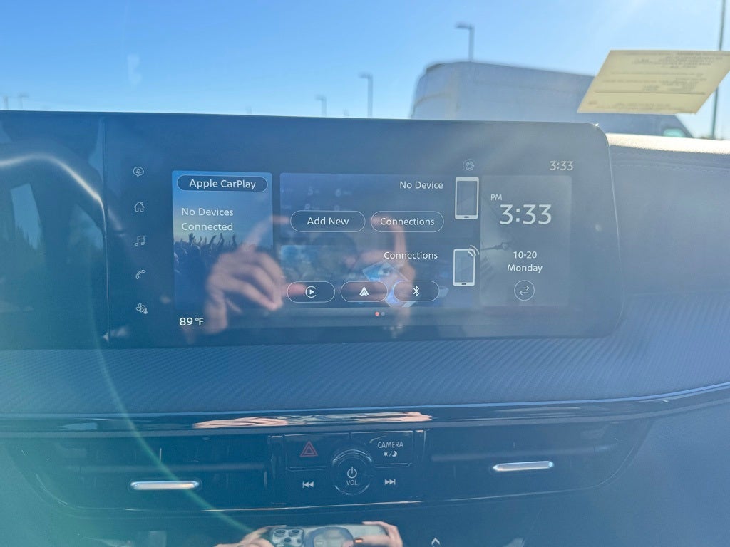 2025 Nissan Kicks SR AWD