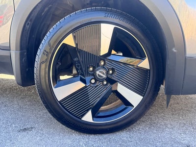 2025 Nissan Kicks SR AWD