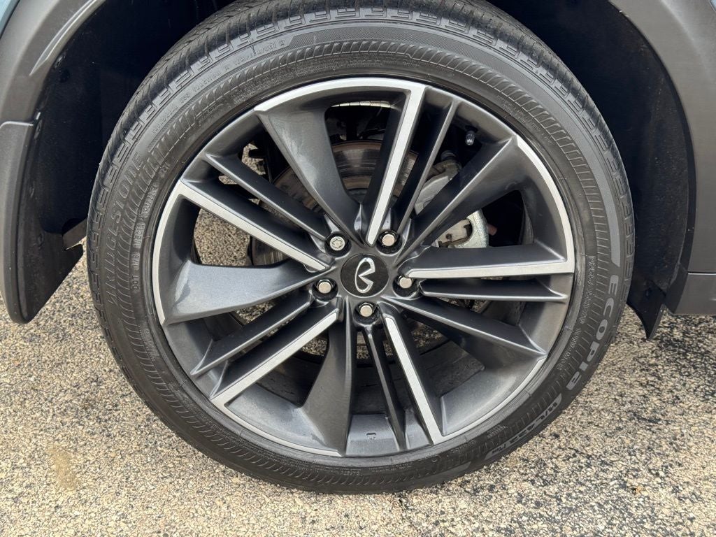 2023 INFINITI QX55 ESSENTIAL