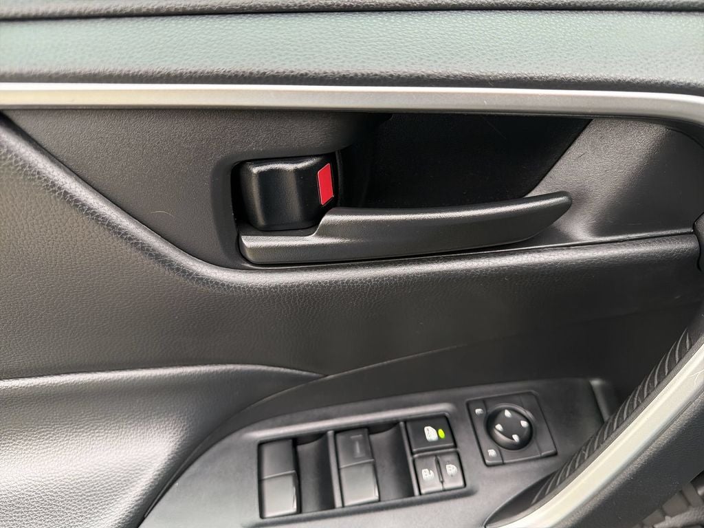 2024 Toyota RAV4 Hybrid LE AWD