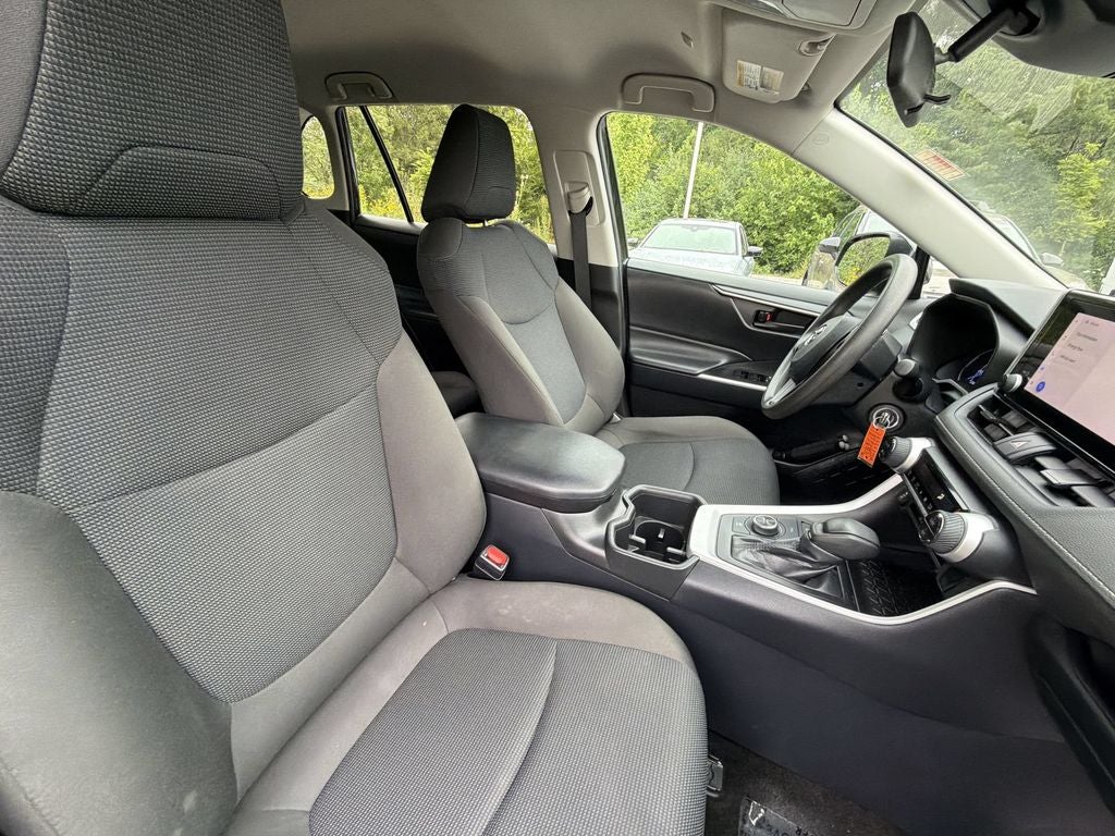 2024 Toyota RAV4 Hybrid LE AWD