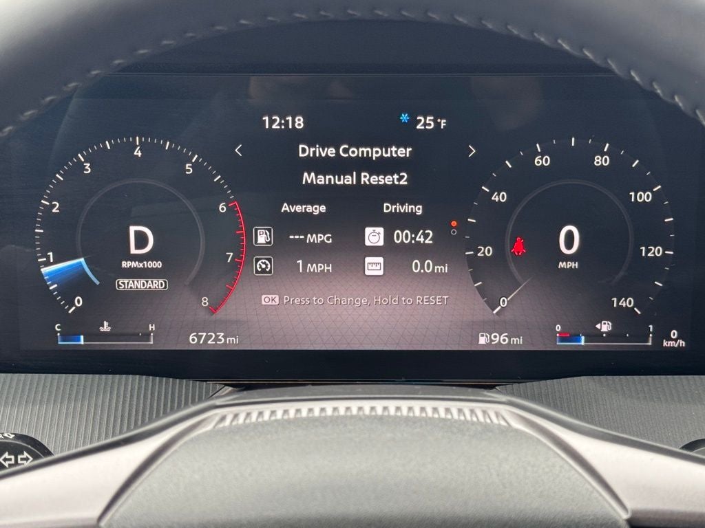 2025 Nissan Murano SV