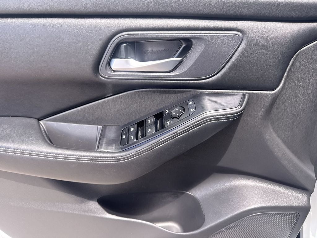 2024 Nissan Rogue SV AWD