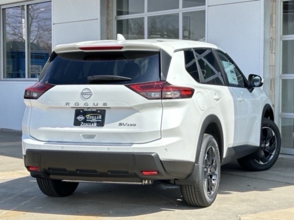 2025 Nissan Rogue SV