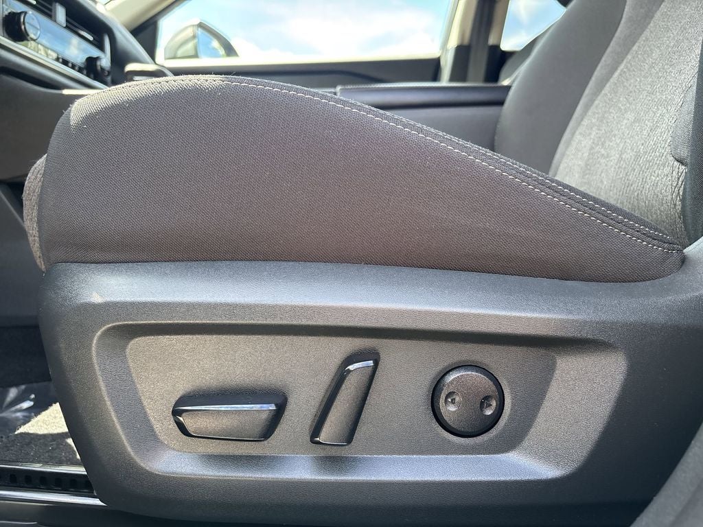 2026 Nissan Rogue SV AWD