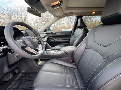 2023 INFINITI QX60 LUXE AWD